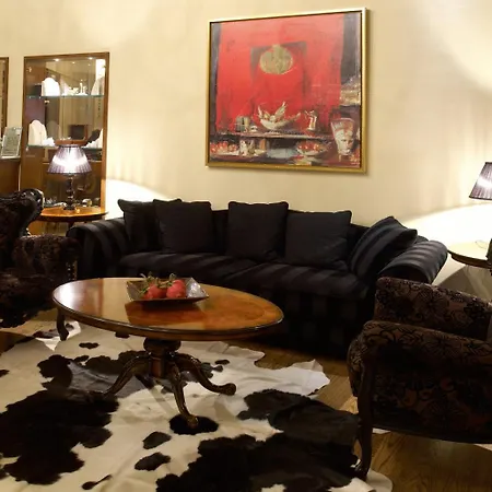 Hotel Tagli & 5*