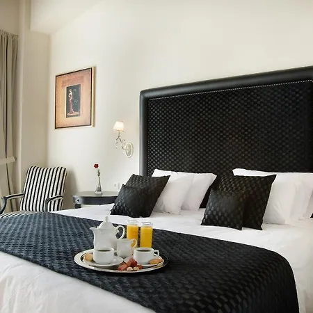 Hotel Tagli & Arachova